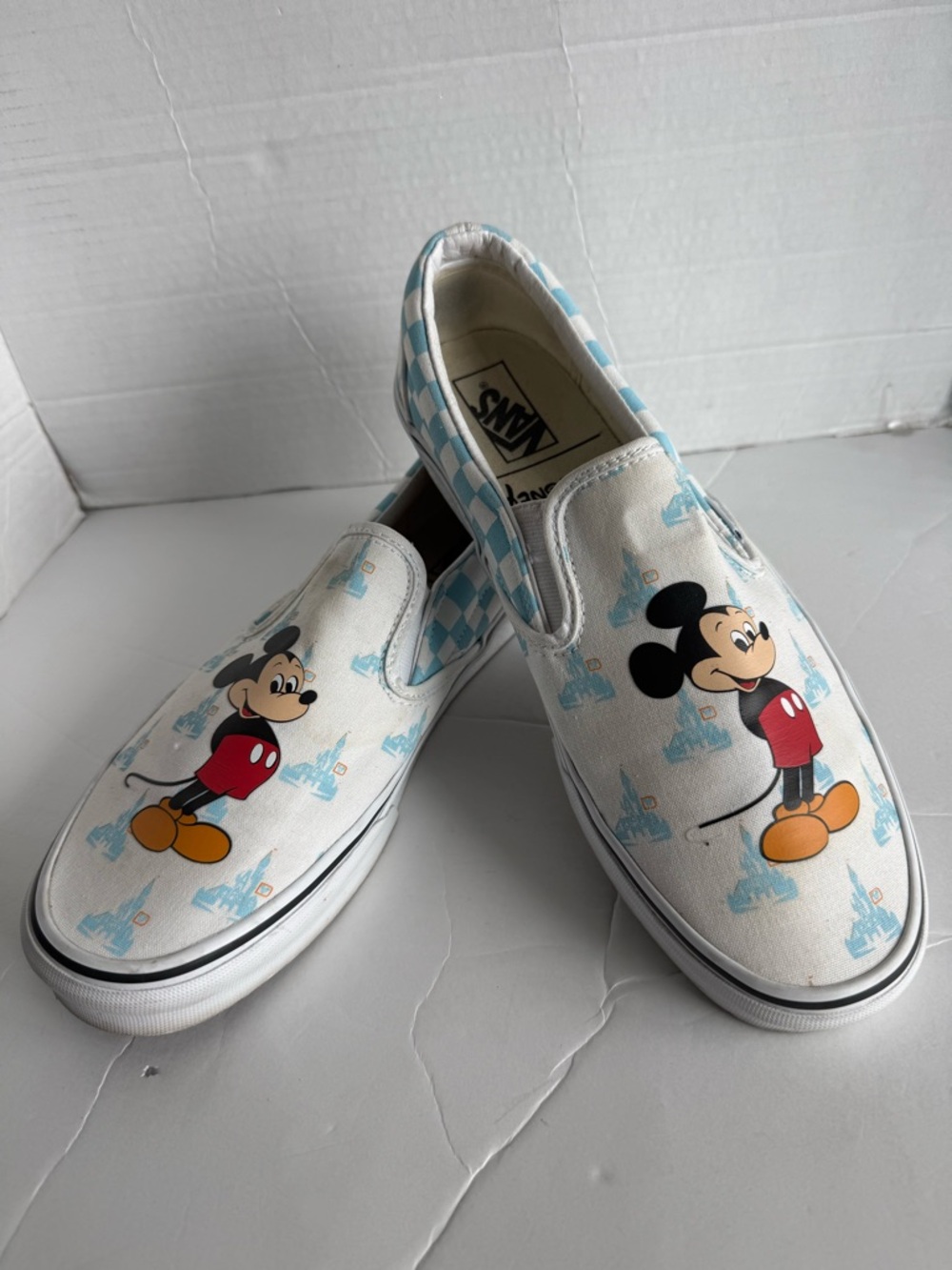Vans x Disney World 50th Anniversary Classic Slip On Mickey Mouse Shoes size 11